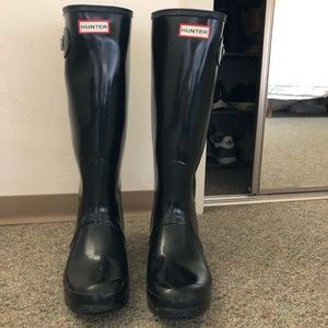 Hunter Tall Gloss Rain Boots